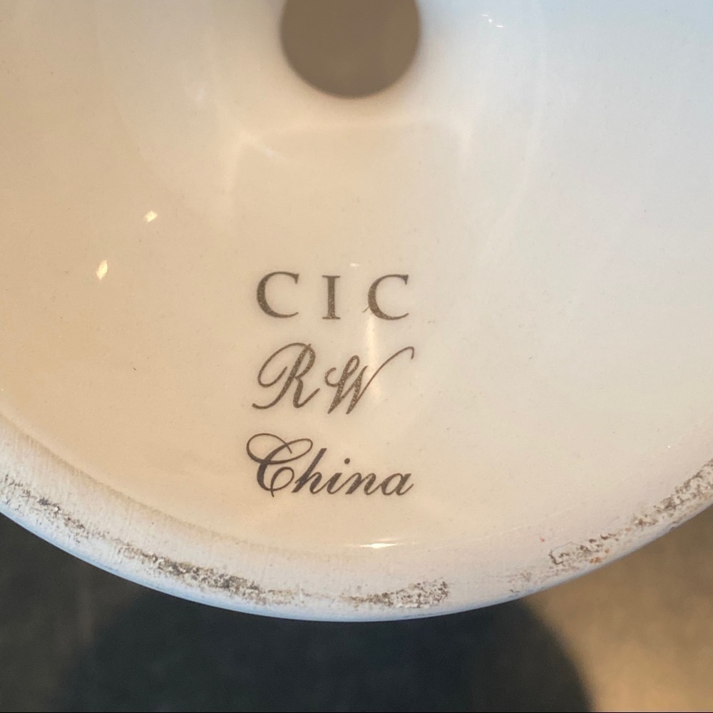 CIC | 2 Shell Mugs - Picture 6 of 8